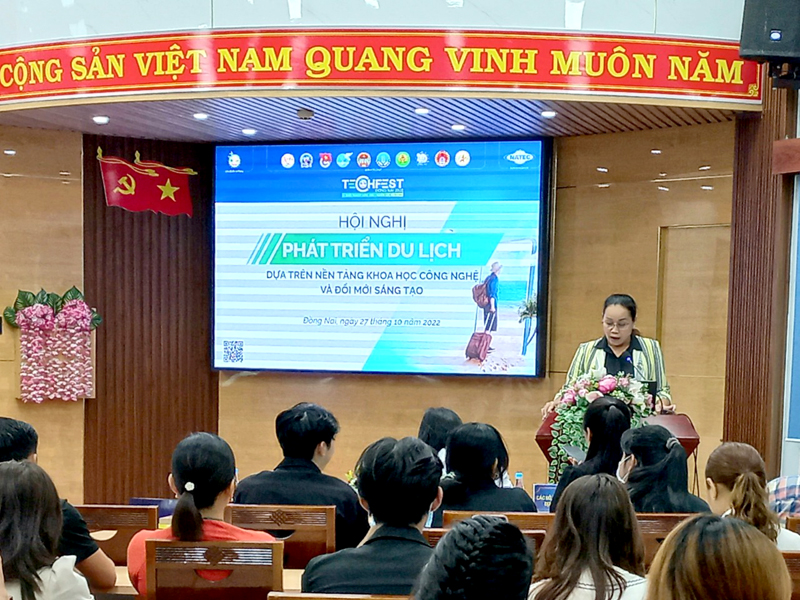  Hội nghị “Phát triển du lịch dựa trên nền tảng khoa học công nghệ và đổi mới sáng tạo